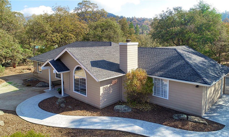 1st image of 36747 Barcus Ct S