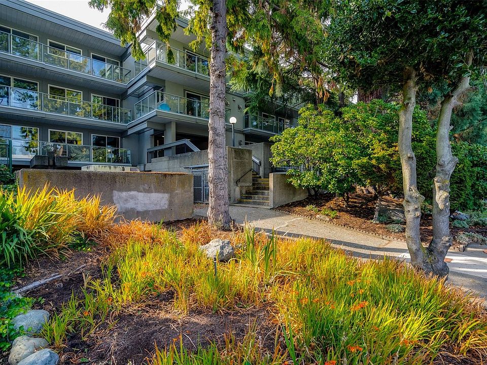 1st image of 2022 Foul Bay Rd #206