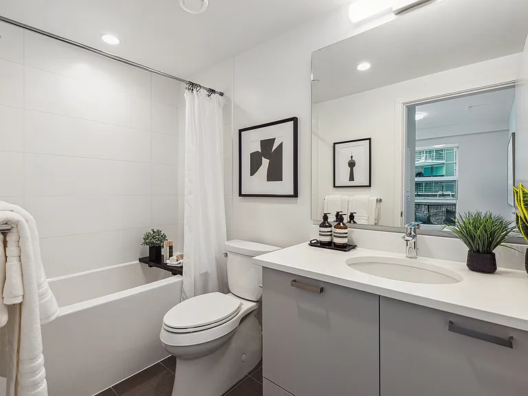 3435 Sawmill Cres — Photo 41