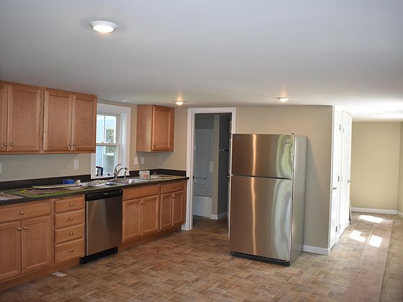 2nd image of 15 Monson Pl #A