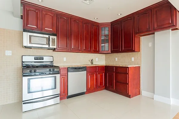 Rented by MNS | media 19