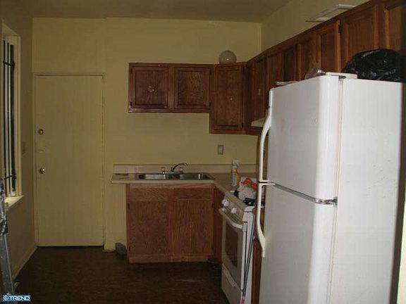 5th image of 313 N Franklin St
