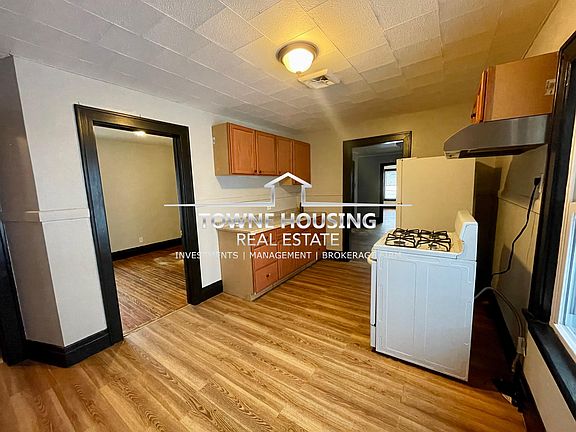 2nd image of 244 Vermont St Floor 2