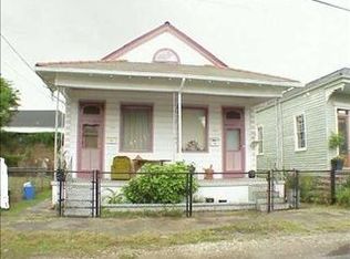 1611 Ursulines Ave, New Orleans, LA 70116