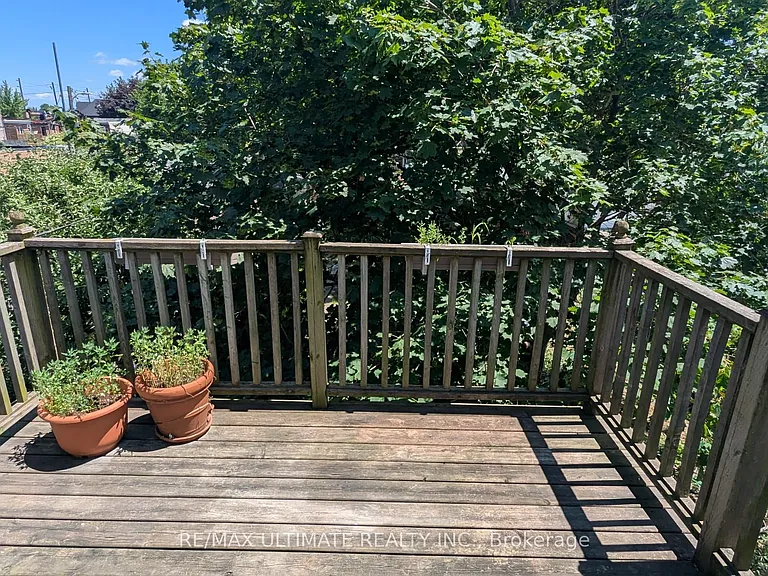91 Edwin Ave #2 — Photo 9