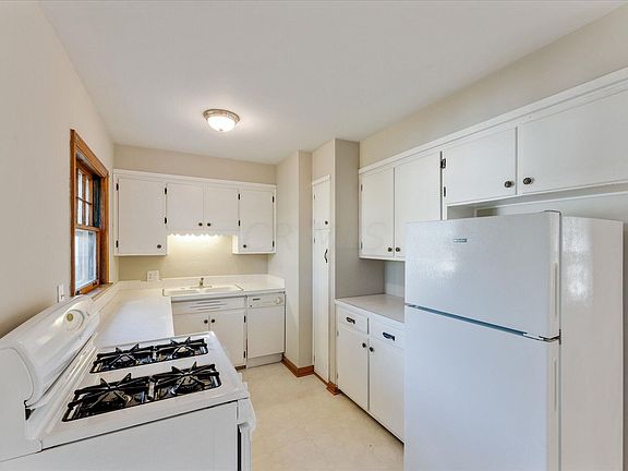 2nd image of 223 Shull Ave