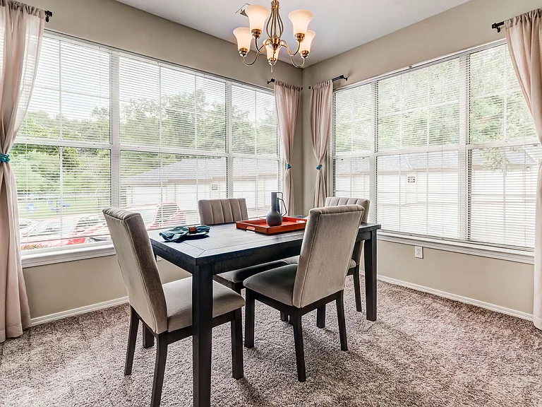 Highlands of Montour Run Apartment Homes — Photo 20