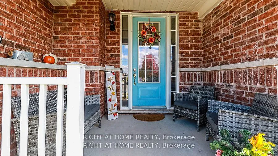3 bed, $2,475 — Photo 2
