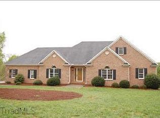 115 Amhill Ct, Clemmons, NC 27012