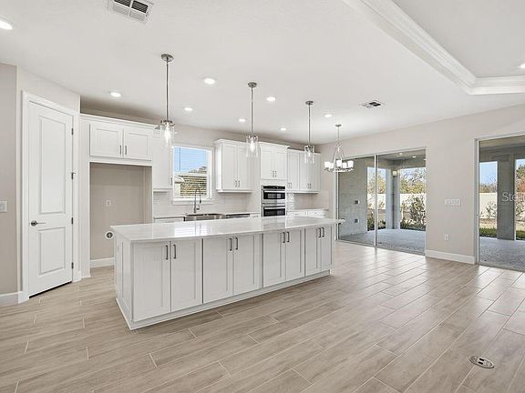 4th image of 30167 Imperati Blvd