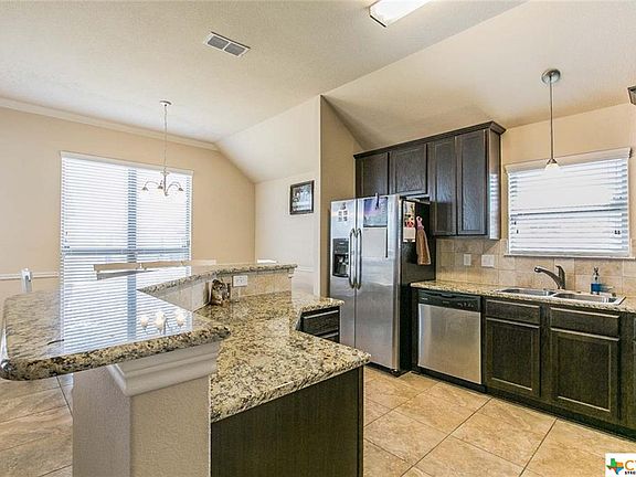 5th image of 5615 Markham Dr