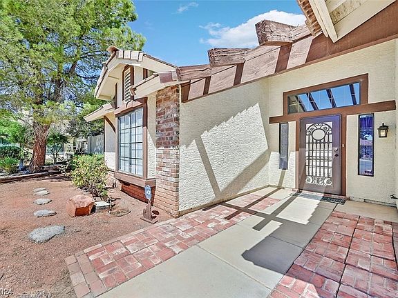 2nd image of 4328 Tiara Blanca Ct