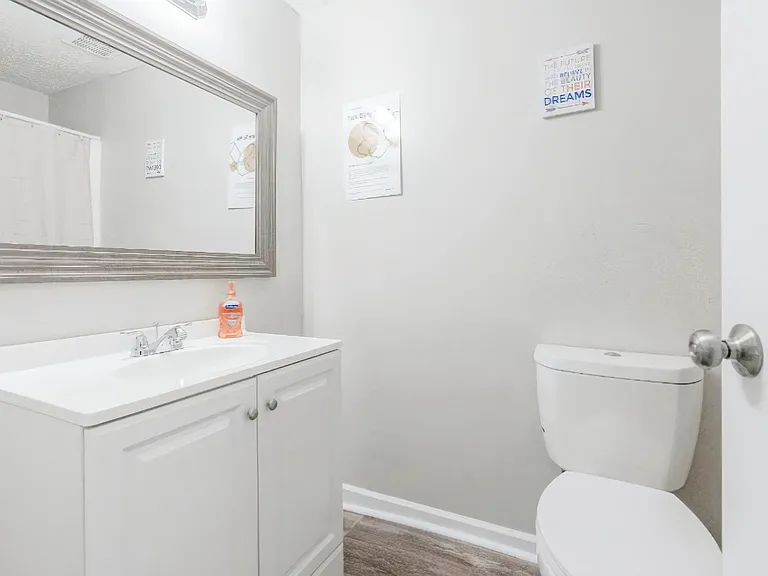 Kristen Cv — Photo 5