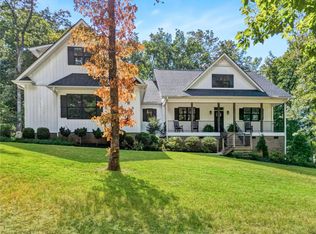 305 Oak Bend Mnr, Central, SC 29630