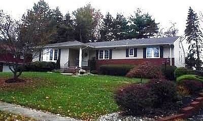 2nd image of 1 Ayers Ln