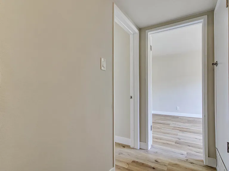 1452 Berkeley St #2 — Photo 14