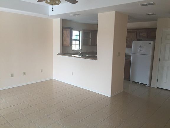 living room / dining areas