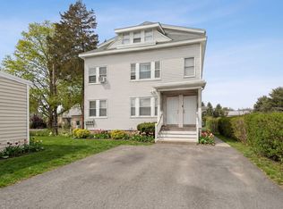 25 1/2 Porter St FLOOR 3, Taunton, MA 02780