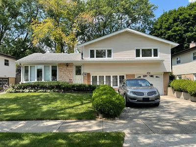 474 N 5th Ave, Des Plaines, IL, 60016