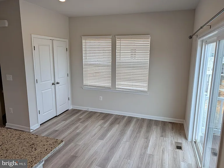237 Swan Field Ave — Photo 16