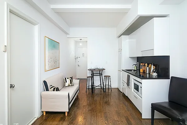 Rented by Bridgeline Property Management, LLC | media 22