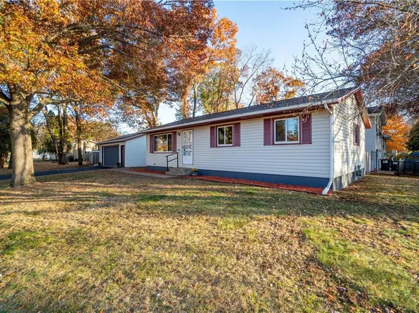 1311 Edgewood Lane, Eau Claire, WI 54703