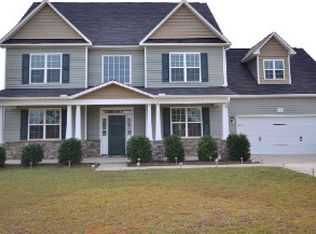 6561 Running Fox Rd, Hope Mills, NC 28348