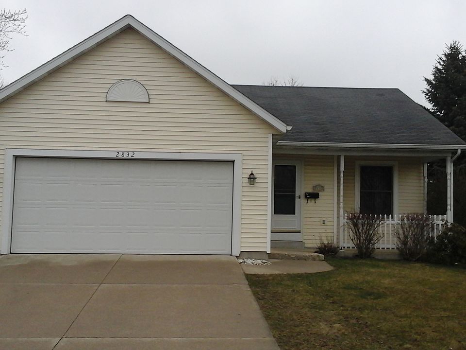 1st image of 2832 104th Ave