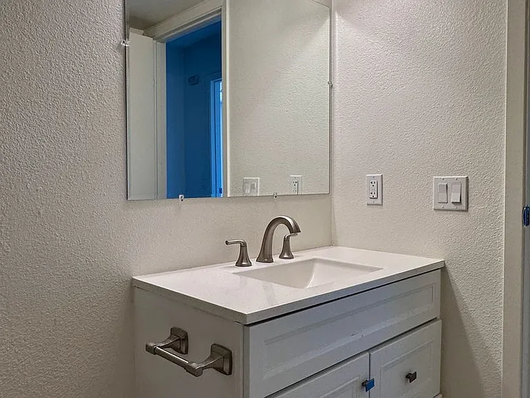 1300 N El Prado Dr — Photo 12