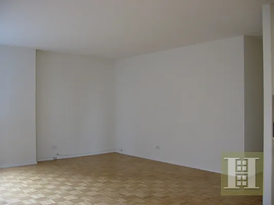 Rented by Halstead Real Estate | media 21