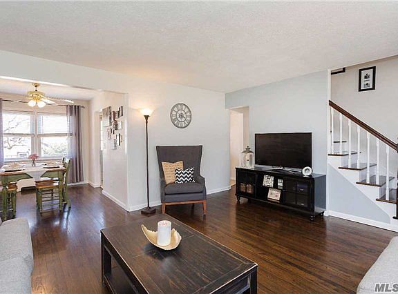 2nd image of 139 Doris Ave