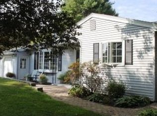 225 Churchill St, Pittsfield, MA 01201