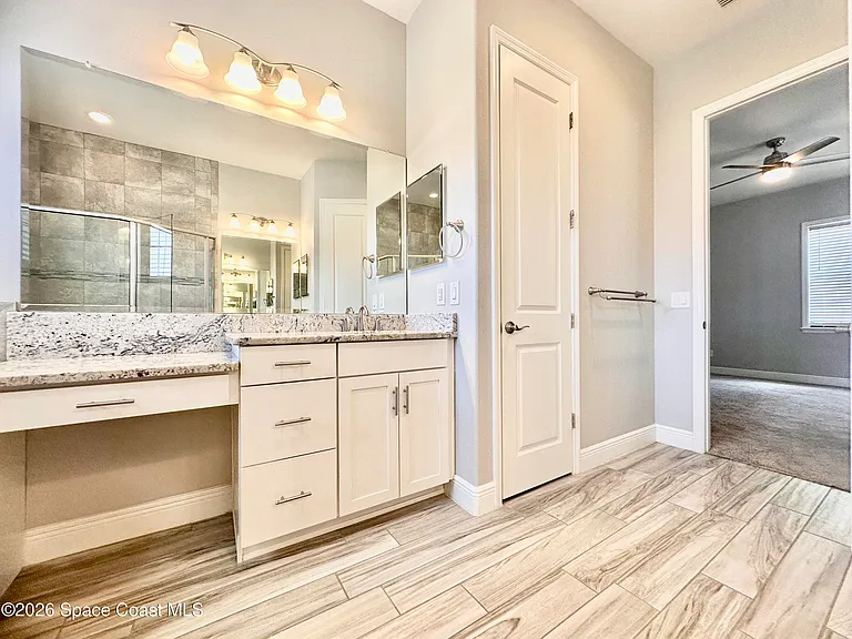 2523 Rodina Dr — Photo 21