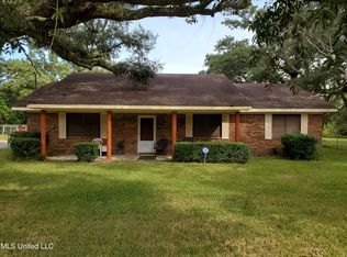 468 Division St, Biloxi, MS 39530