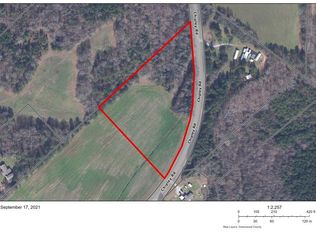 1016 Chipley Rd, Greenwood, SC 29646