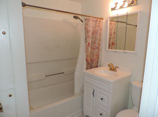 66 Old Main St, Miamisburg, OH 45342