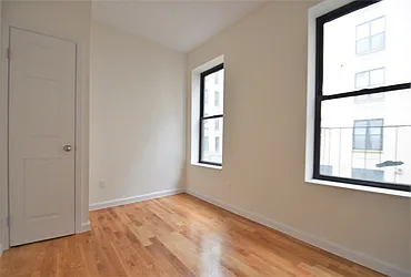 Rented by CITY SKYLINE REALTY INC