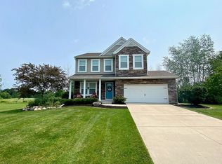 297 Winged Foot Dr, Brighton, MI