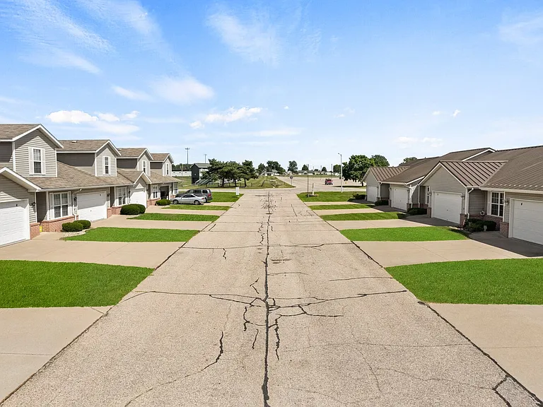 Freeland Rental Homes - Freeland/Bay City, MI — Photo 8