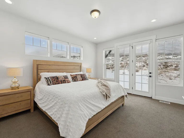 446 Glenview Loop — Photo 30
