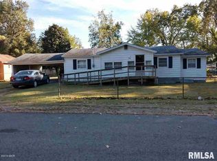 704 E 16th St, Metropolis, IL 62960