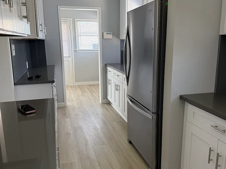 2386 Woods Ave — Photo 4