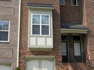 2043 Cobblestone Cir, Atlanta, GA 30319