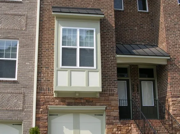 2043 Cobblestone Cir NE, Atlanta, GA 30319