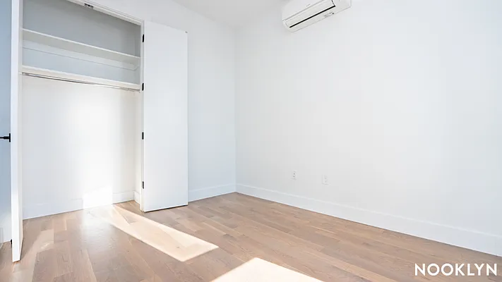 Rented by Nooklyn NYC LLC | media 15