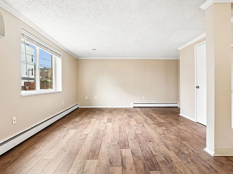 Knollwood and Tanglewood Apartments — Photo 43