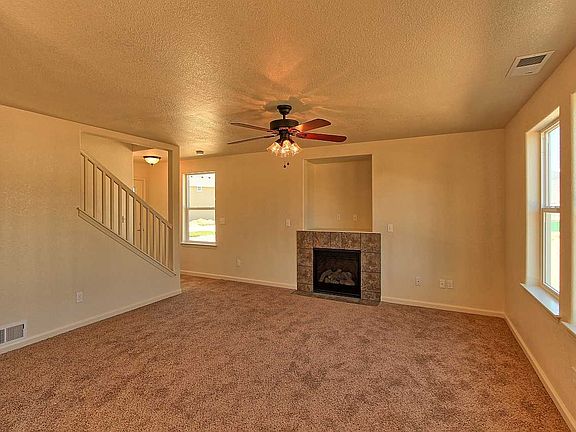 3rd image of 890 Cassidy Ct
