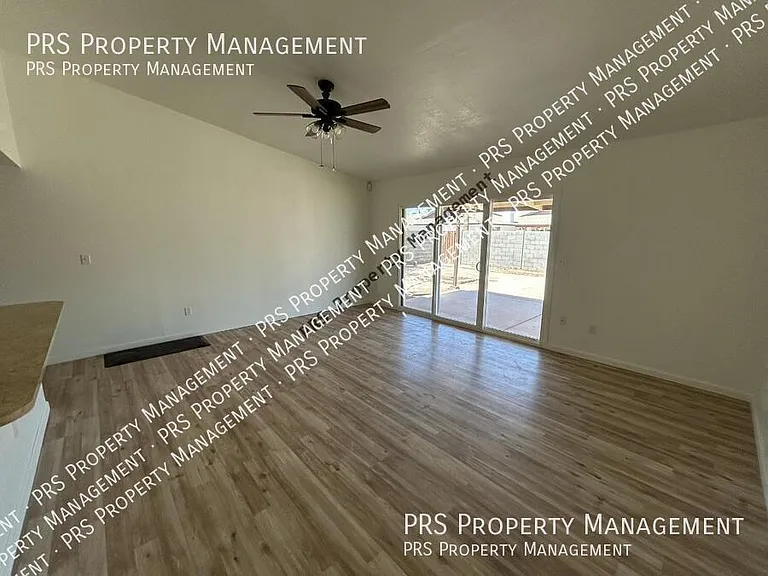 2608 N Jay St — Photo 13