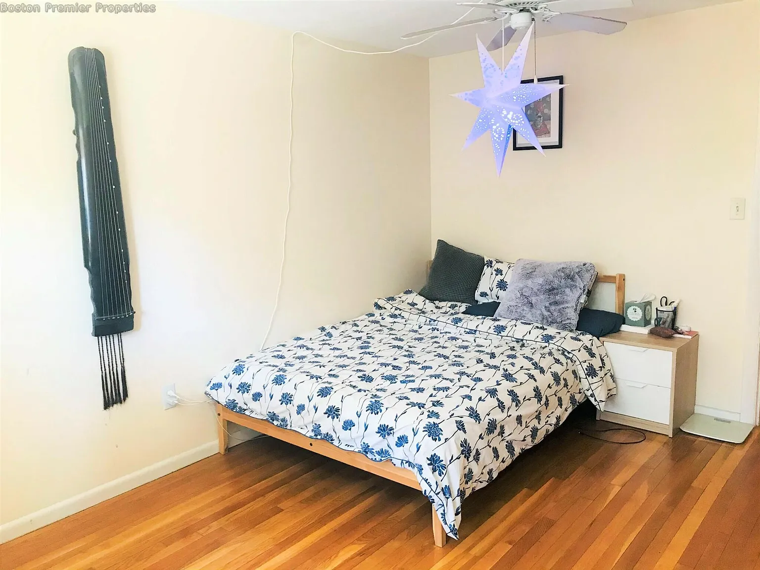 2 bed, 1050 sqft, $2,200 — Photo 2