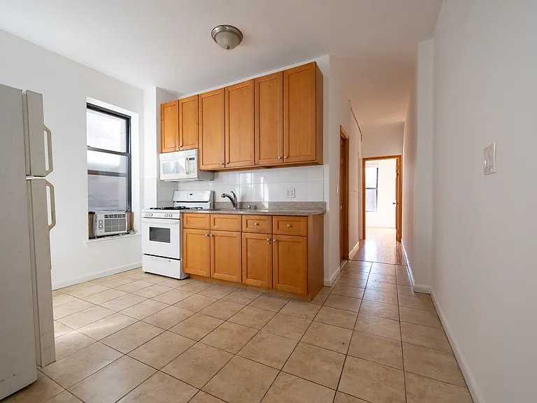 174 Canal St #21 — Photo 3